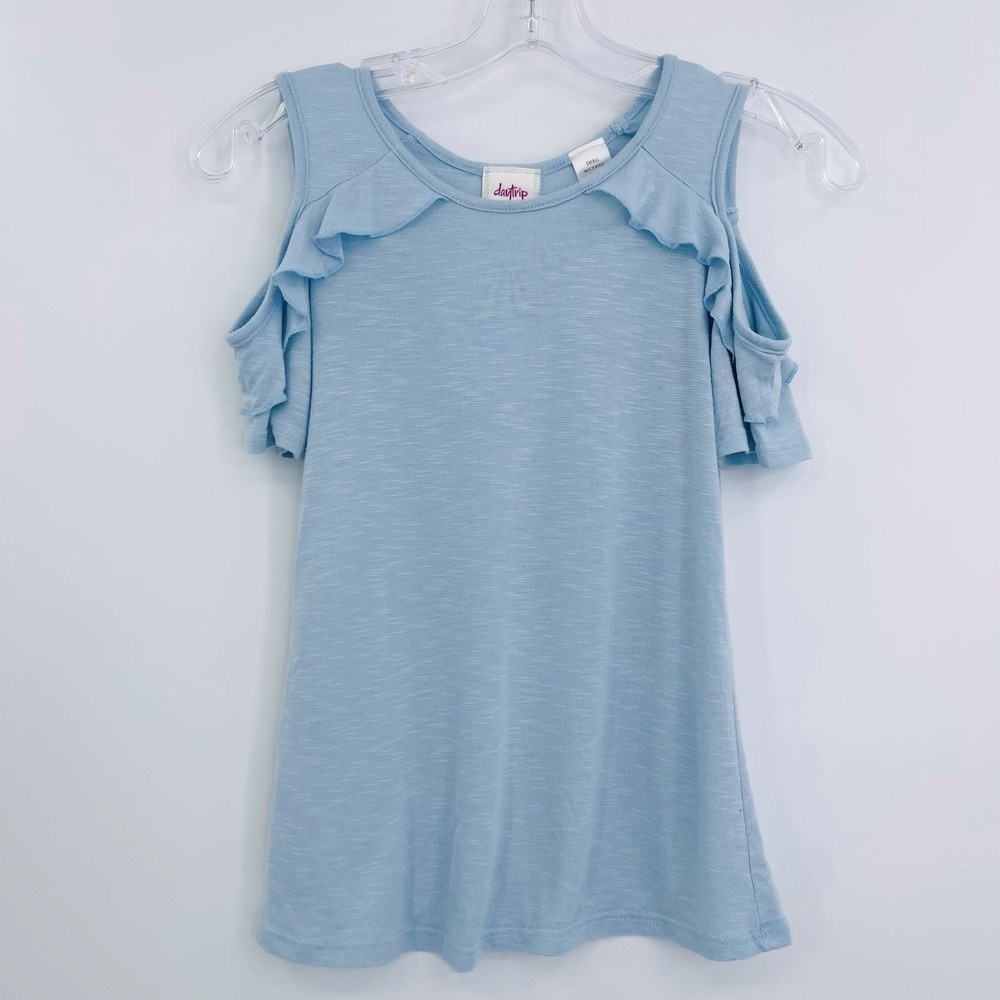 Daytrip cold shoulder ruffle top